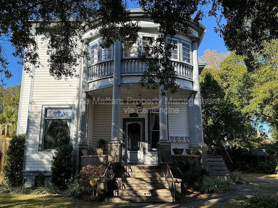 1st image of 218 W Desoto St #201