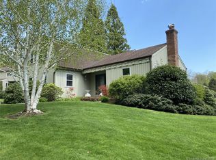 10 Silvermine Wood, Wilton, CT 06897
