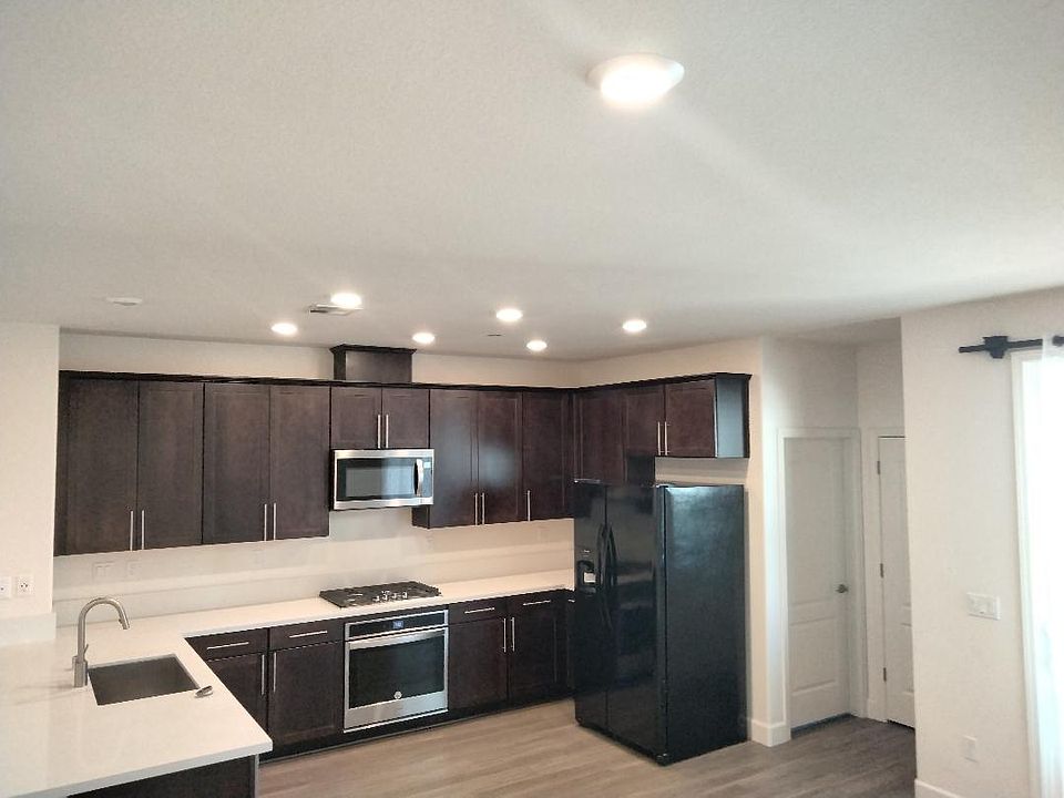 Kitchen on 1st floot