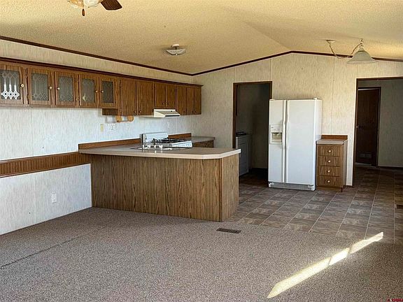 4th image of 64 Valle Drive
