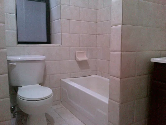 Rented by Meyerson Management | media 11