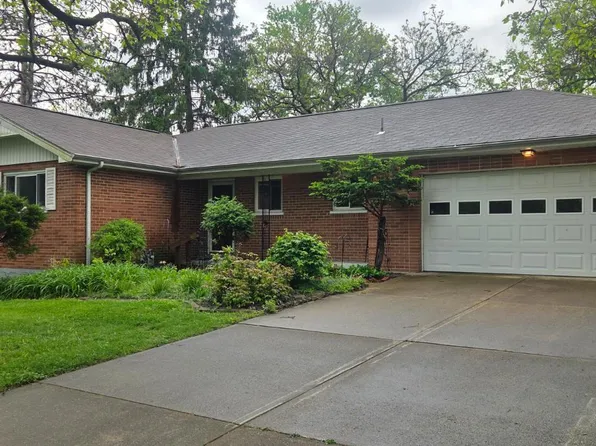 7323 Elkwood Dr, West Chester, OH 45069