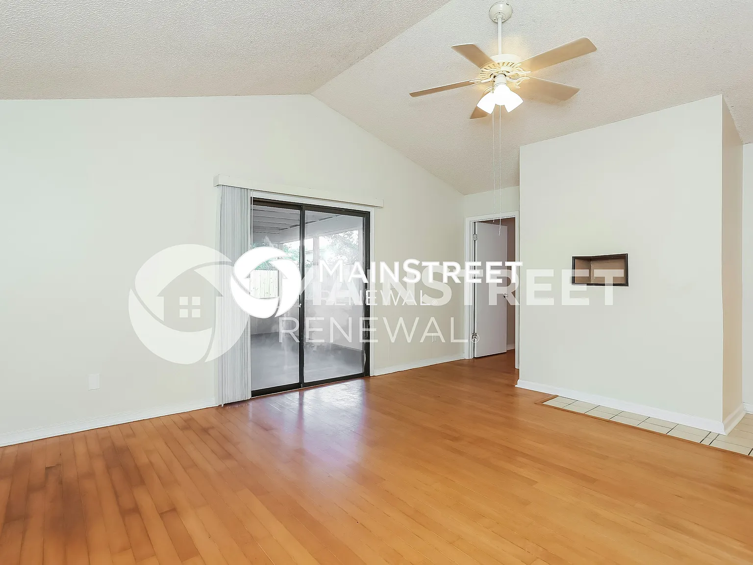 11167 Caroline Crest Dr — Photo 3