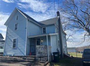 221 Berger St S, East Canton, OH 44730