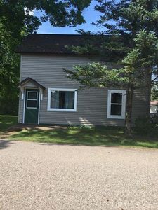 W3928 A St, Loretto, MI, 49852