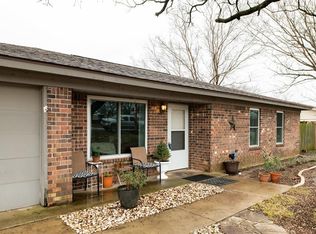 1109 Lee Ln, Azle, TX 76020