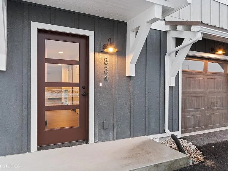 834 Lake Francis Dr — Photo 2