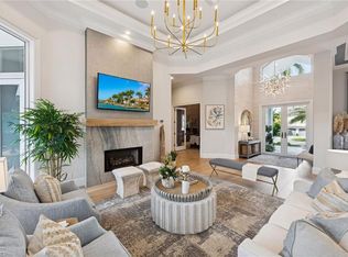 470 17th Ave S, Naples, FL 34102