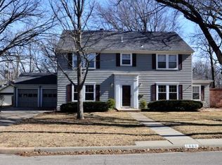 1448 SW Oakley Ave, Topeka, KS 66604
