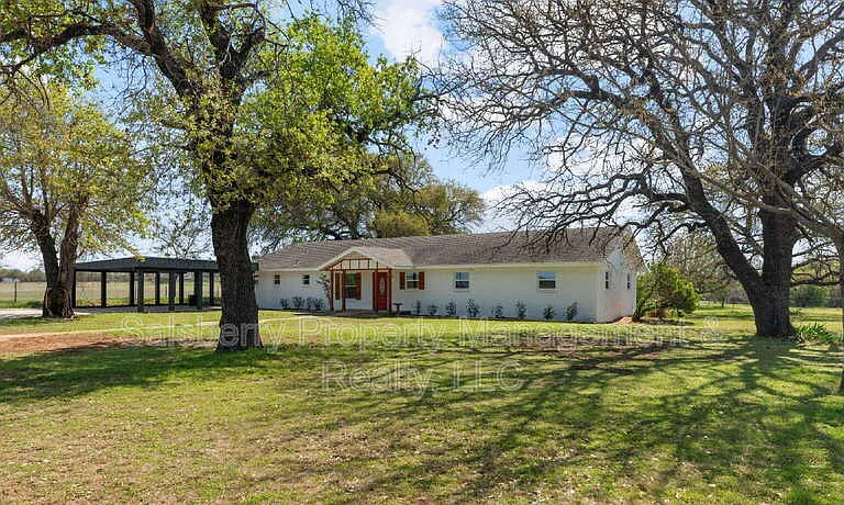 3137 S FM 200 — Photo 24