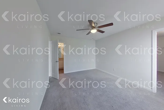 306 Foxtrot Trl — Photo 16