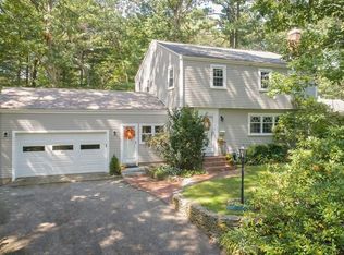 15 Howland Ln, Hingham, MA 02043