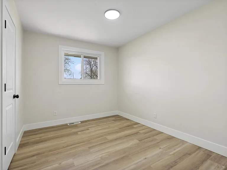 4516 Drayton Ct — Photo 11