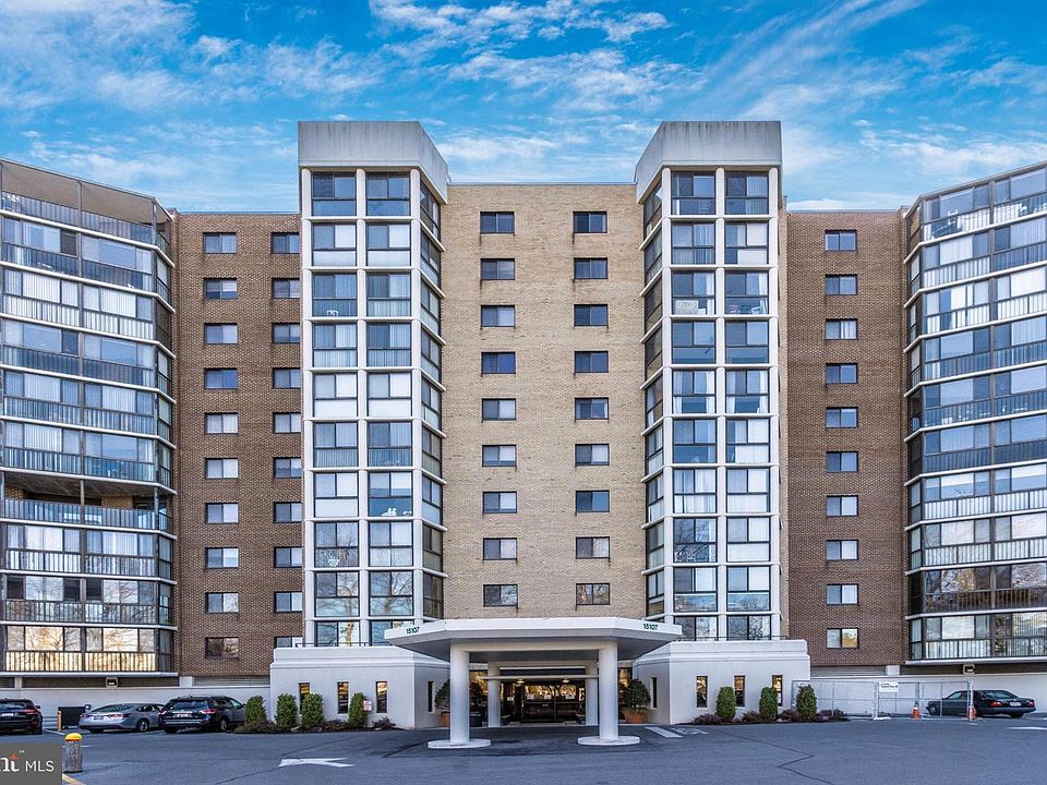 1st image of 15107 Interlachen Dr #2115