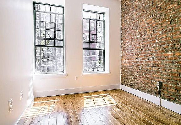 3rd image of 416 Melrose St #4F