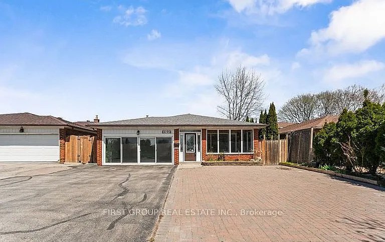 3193 Cawthra Rd #MAIN — Photo 2