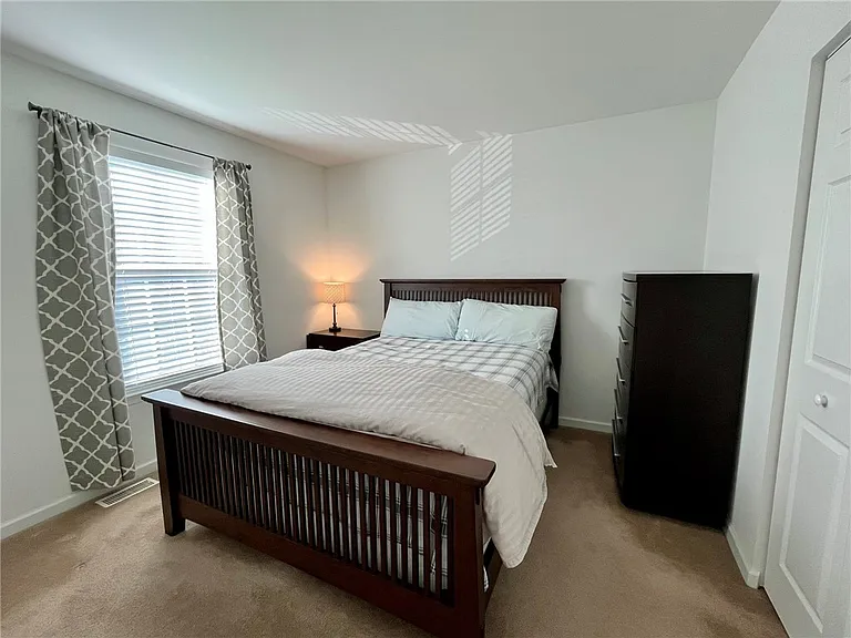 69 Coneflower Dr — Photo 15