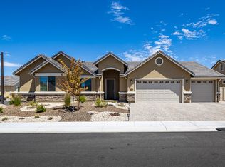 301 Desert Lily Ct, Reno, NV 89521