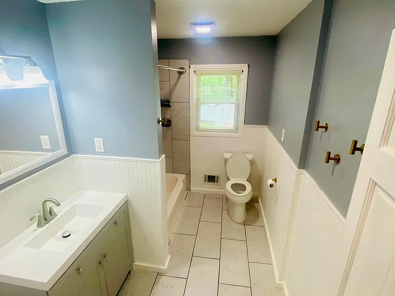 3335 Ralph St — Photo 16
