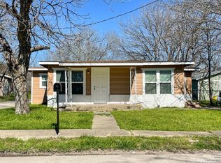 510 Avenue C, Seguin, TX 78155