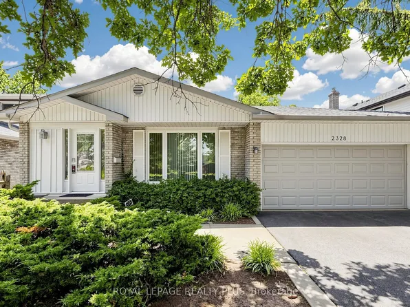 2328 Yolanda Dr, Oakville, ON L6L 2H8