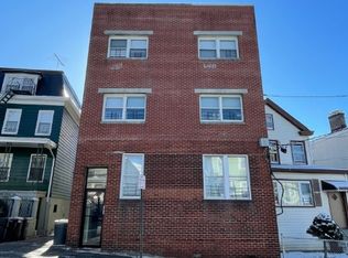 118 Oliver Ave #1R, Yonkers, NY 10701