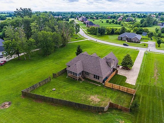 2nd image of 133 Wildcat Dr