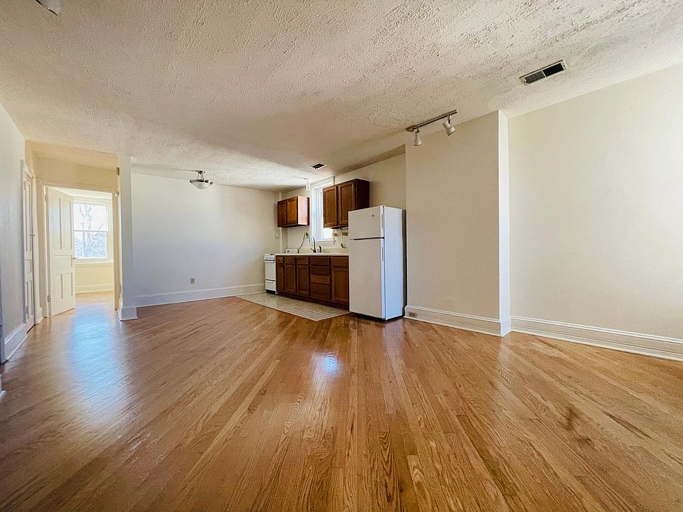1st image of 607 S 42nd St #73A
