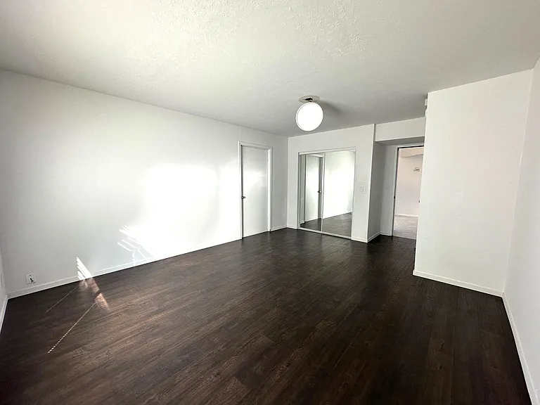 528 Fuchsia Dr — Photo 9