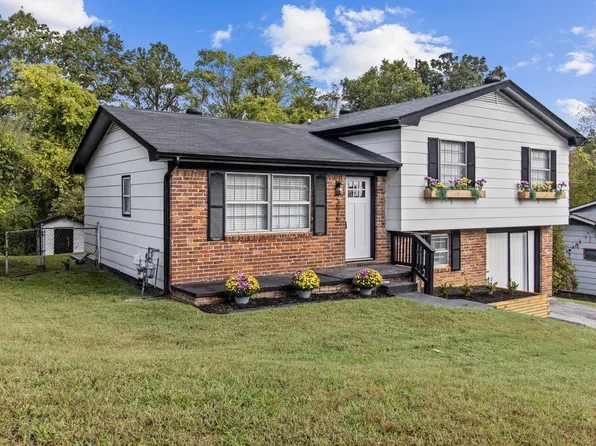 3015 Towerway Dr, Chattanooga, TN 37406
