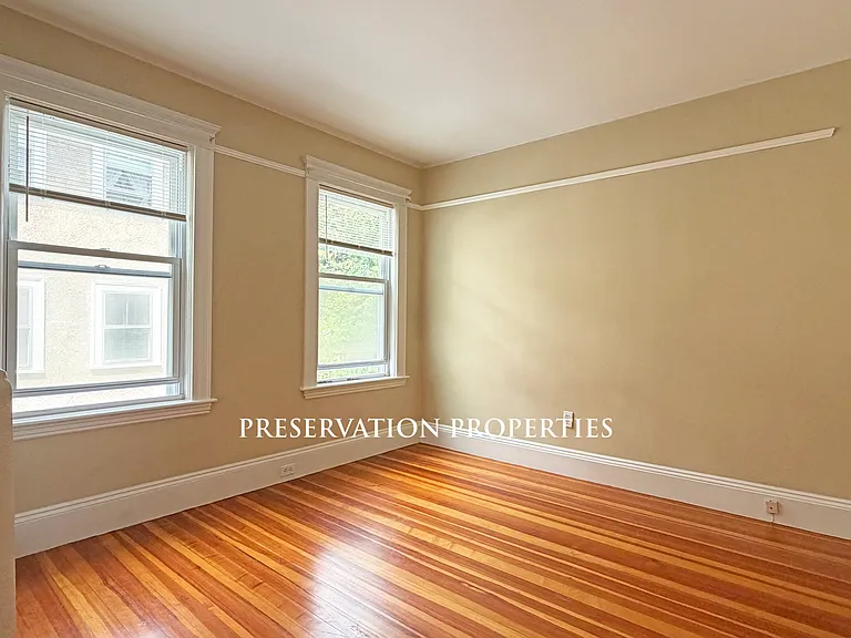 17 Falmouth St #1 — Photo 14