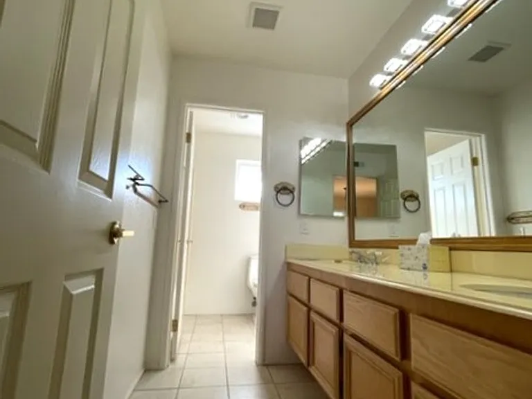 526 Trailridge Dr — Photo 22