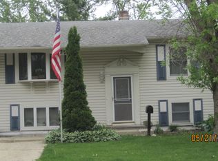 272 Belden Ave, Glendale Heights, IL 60139