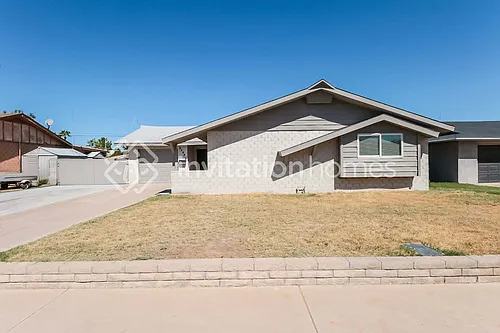 8444 E Vernon Ave Photo 1