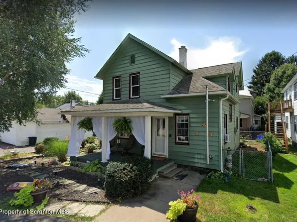 319 Union St, Peckville, PA 18452