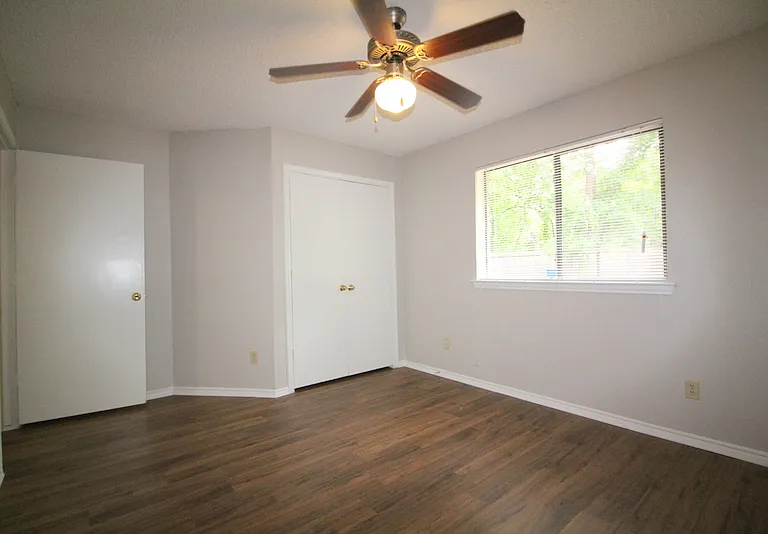 12029 Leisure Way — Photo 21