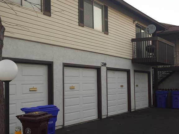 2nd image of 2569 El Portal Dr APT B