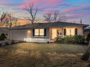 5529 SW 25th St, Topeka, KS 66614