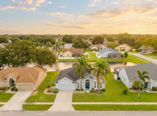 1023 Pelican Ln, Rockledge, FL 32955
