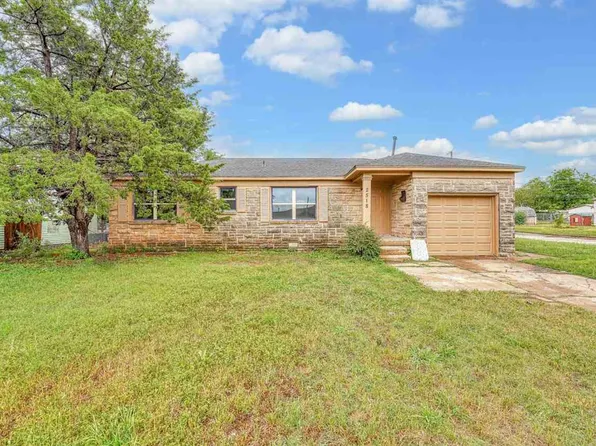 2518 SW Cornell Ave, Lawton, OK 73505
