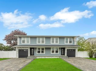 821-823 N Jefferson Ave, Lindenhurst, NY 11757