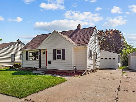 2nd image of 1516 Rugby St