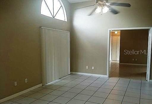 5th image of 755 Golden Sunshine Cir #755