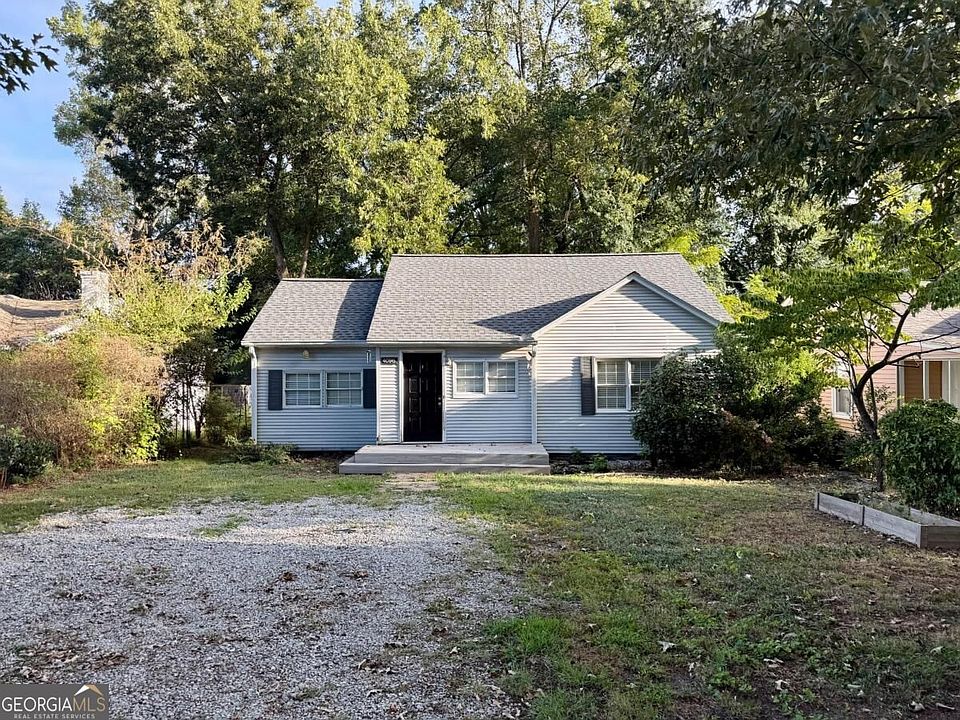 1st image of 4096 Adrian St