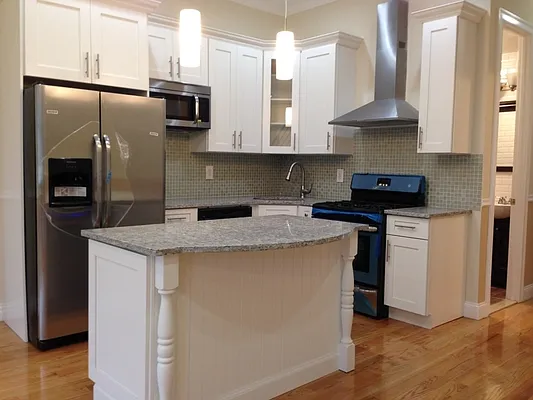 Rented by MNS | media 1