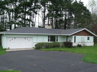 W5328 Oxbow Trl, Princeton, WI 54968