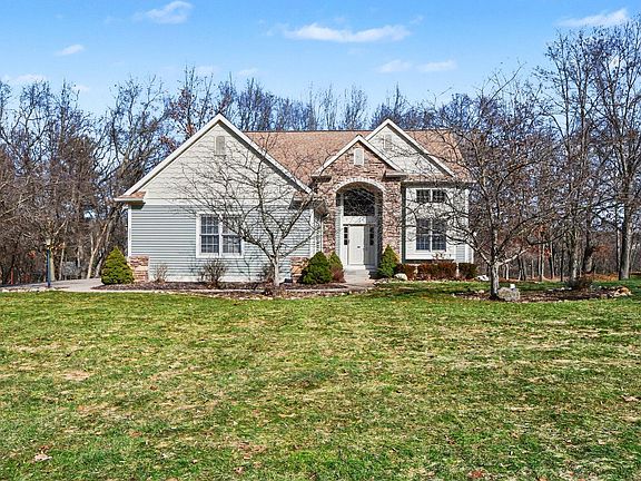 2nd image of 7901 Sandy Hollow Dr SE