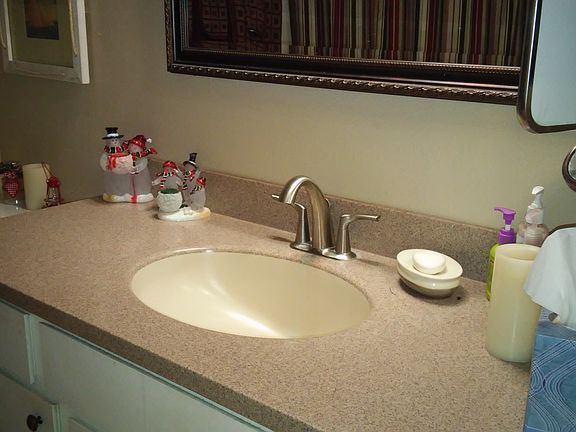 5th image of 10131 W Shasta Dr