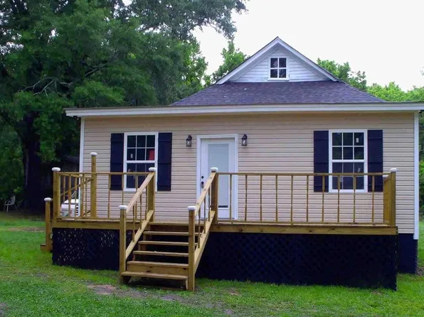 115 E Miller St, Hazlehurst, MS 39083