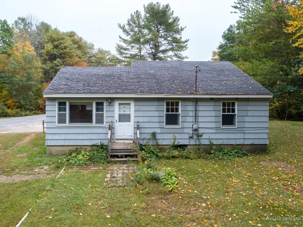 8 Noble Dr, Freeport, ME 04032